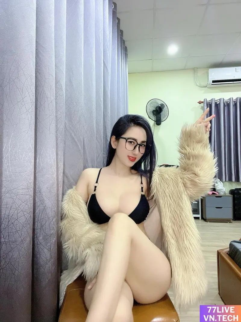 Ái Ngọc 77live Mặc Bikini Show Đường Cong Bốc Lửa Hình 8